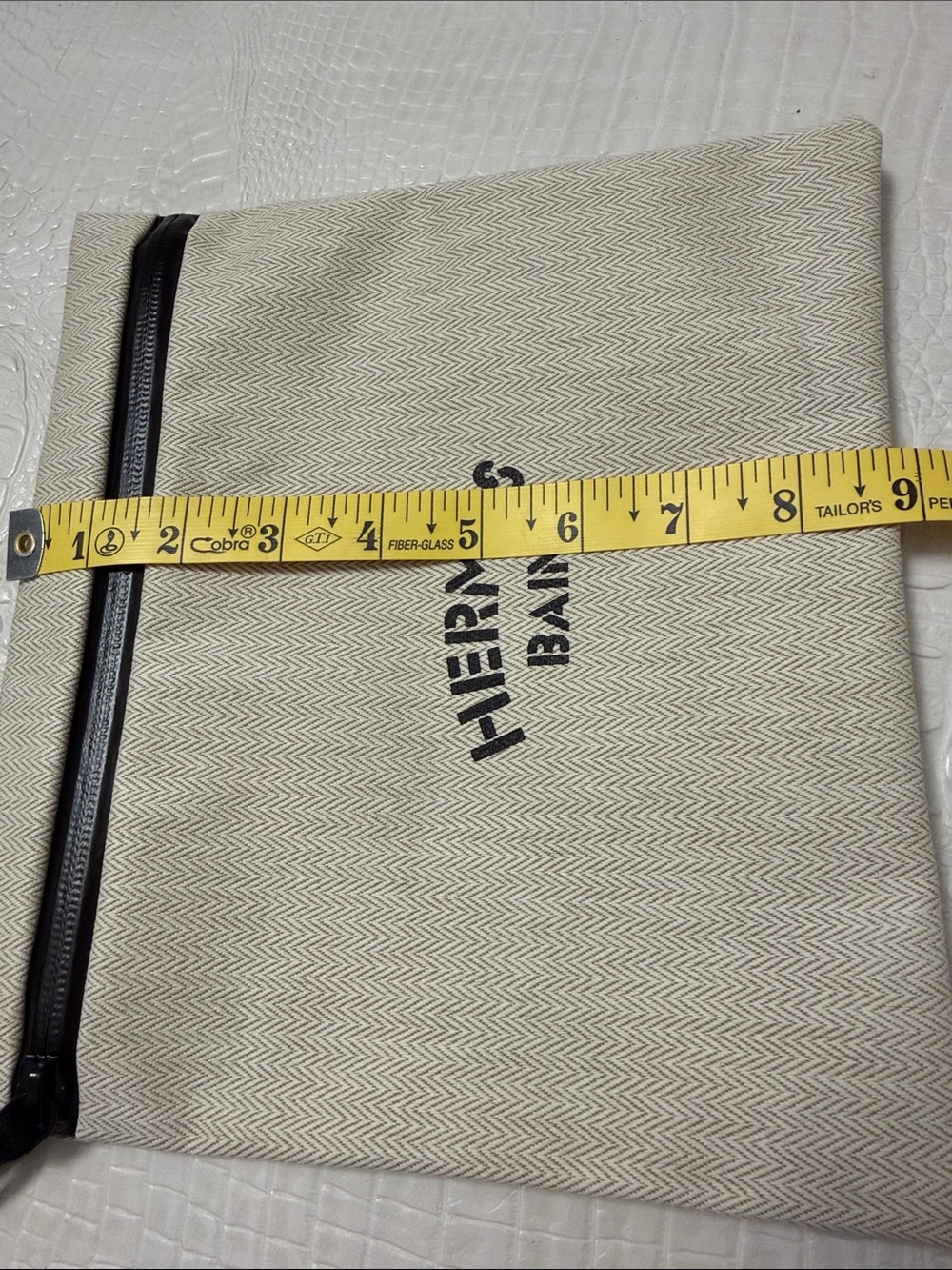 HERMES BAIN SWIMWEAR STORAGE BAG. Cosmetic bag .NEW.
ZIPER POUCH. - Picture 9 of 9